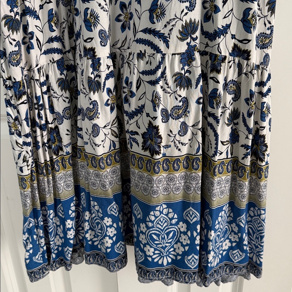 beachlunchlounge Floral Maxi Dress - Picture 3 of 4